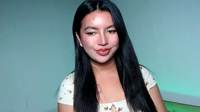 Snapshot of thinker_belle chatting on November 3, 2025, 1:47 pm thinker belle online show from November 3, 2025, 1:47 pm