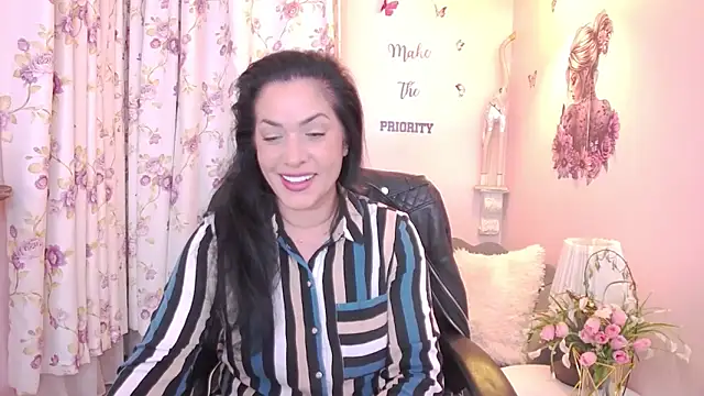 MyLovOne online show from April 10, 2026, 11:28 am