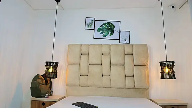 Cinthiabaker online show from April 8, 2026, 1:45 pm