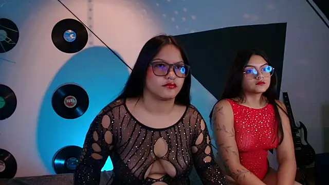 Lilith and Khloe online show from September 26, 2025, 11:28 am