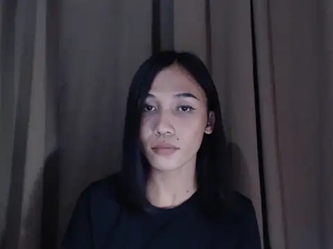 Urfucking khloe1 online show from February 13, 2026, 12:27 pm