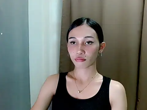 Snapshot of Urfucking_khloe1 chatting on November 19, 2025, 5:18 am Urfucking khloe1 online show from November 19, 2025, 5:18 am