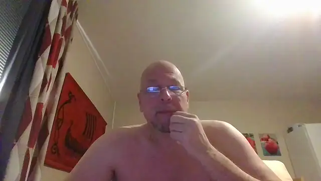 Snapshot of Boddman chatting on February 5, 2026, 6:48 pm Boddman online show from February 5, 2026, 6:48 pm