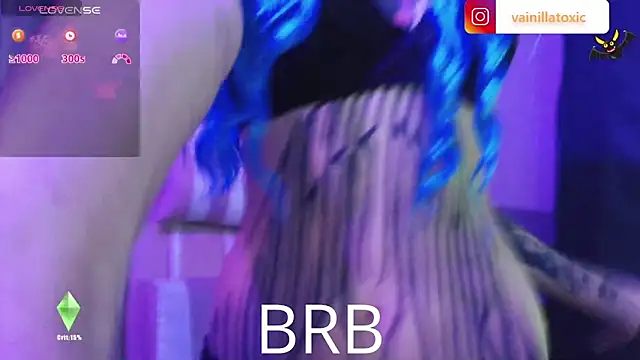 Snapshot of vainilla_doll chatting on February 8, 2026, 12:08 am vainilla doll online show from February 8, 2026, 12:08 am