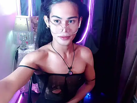 Snapshot of bellalot chatting on October 12, 2025, 12:01 am bellalot online show from October 12, 2025, 12:01 am