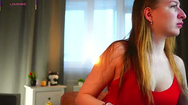 LorettaGladman online show from April 10, 2026, 4:08 am