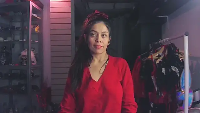 Snapshot of xinamora chatting on October 18, 2025, 4:14 am xinamora online show from October 18, 2025, 4:14 am