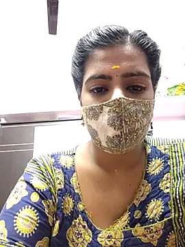 Snapshot of Tamil-Meenu12 chatting on November 3, 2025, 6:29 am Tamil-Meenu12 online show from November 3, 2025, 6:29 am