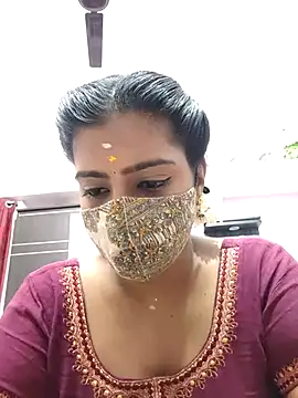 Snapshot of Tamil-Meenu12 chatting on November 4, 2025, 7:12 am Tamil-Meenu12 online show from November 4, 2025, 7:12 am