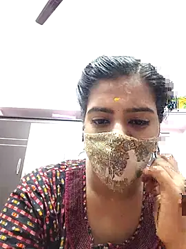 Snapshot of Tamil-Meenu12 chatting on November 10, 2025, 8:08 am Tamil-Meenu12 online show from November 10, 2025, 8:08 am