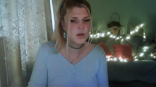 Snapshot of TsPostophere chatting on January 30, 2025, 10:50 am TsPostophere online show from January 30, 2025, 10:50 am