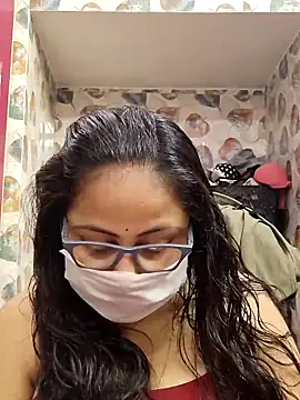 nisha 1110 online show from April 25, 2026, 6:16 pm