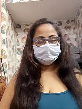 nisha 1110 online show from February 17, 2026, 2:14 pm