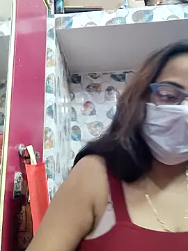 nisha 1110 online show from October 17, 2025, 1:57 pm