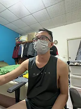 Snapshot of Rmangotw chatting on February 25, 2026, 2:39 pm Rmangotw online show from February 25, 2026, 2:39 pm