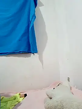 Snapshot of yaneth_ chatting on November 9, 2025, 11:20 pm yaneth online show from November 9, 2025, 11:20 pm