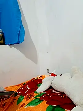 Snapshot of yaneth_ chatting on October 14, 2025, 11:36 pm yaneth online show from October 14, 2025, 11:36 pm