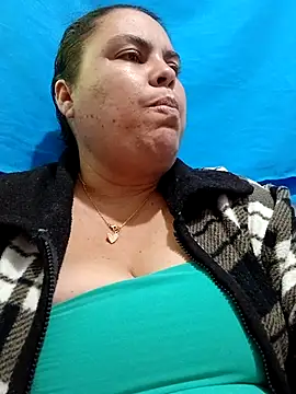 Snapshot of yaneth_ chatting on November 2, 2025, 12:37 am yaneth online show from November 2, 2025, 12:37 am