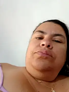 Snapshot of yaneth_ chatting on October 21, 2025, 1:10 pm yaneth online show from October 21, 2025, 1:10 pm