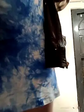 Snapshot of yaneth_ chatting on November 5, 2025, 1:47 pm yaneth online show from November 5, 2025, 1:47 pm