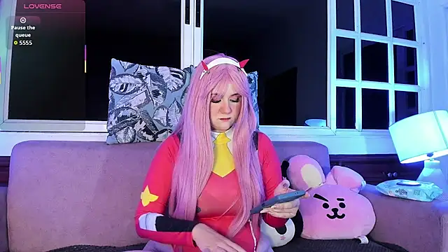 harimoon1 online show from October 28, 2025, 3:07 am