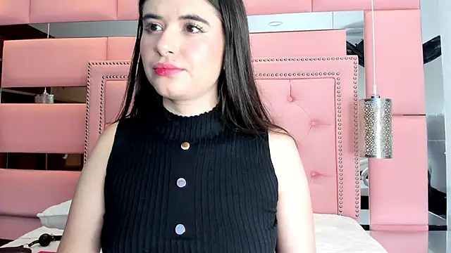 Snapshot of LiliCarterm chatting on January 9, 2026, 7:43 pm LiliCarterm online show from January 9, 2026, 7:43 pm