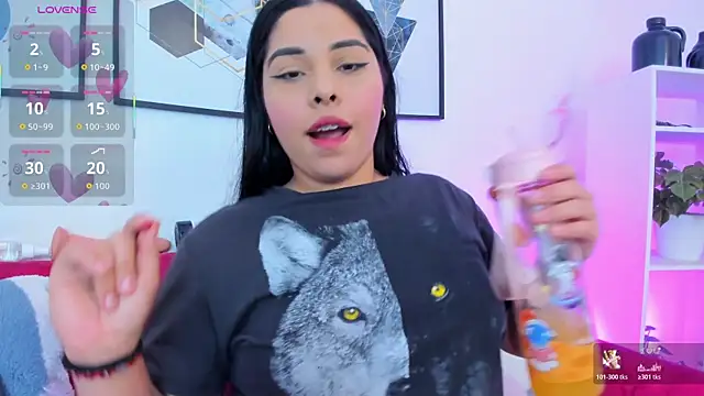 yunna7 online show from January 11, 2026, 11:39 am