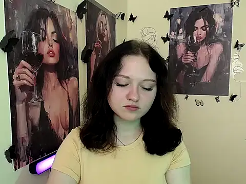 Snapshot of LadyAlice_ chatting on September 23, 2025, 6:09 am LadyAlice  online show from September 23, 2025, 6:09 am