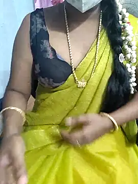Snapshot of lolida69thamil chatting on April 26, 2026, 4:54 am lolida69thamil online show from April 26, 2026, 4:54 am