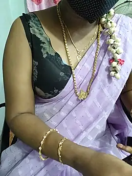 Snapshot of lolida69thamil chatting on May 29, 2026, 9:48 am lolida69thamil online show from May 29, 2026, 9:48 am