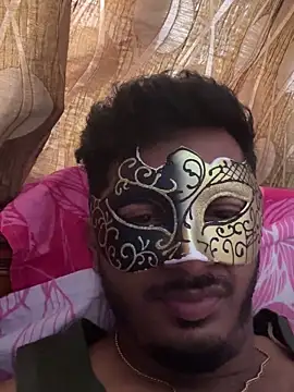 VVcouple online show from September 21, 2025, 7:13 am