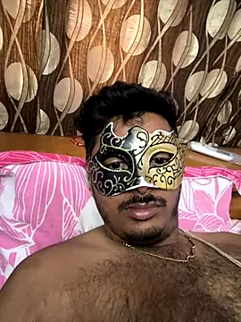 VVcouple online show from October 13, 2025, 2:13 am