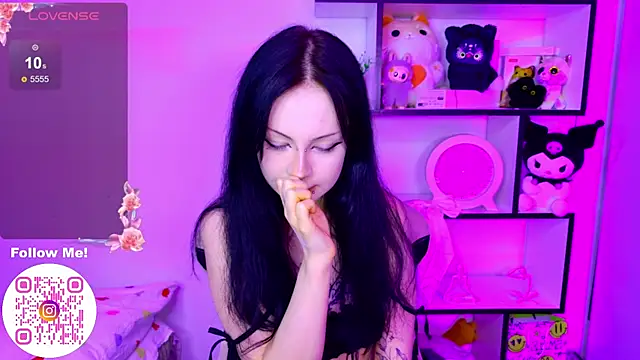 MiaScarlettt online show from December 3, 2025, 7:02 pm