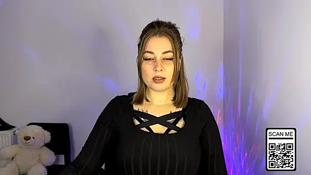 Snapshot of Ruthless_111 chatting on October 23, 2025, 1:43 pm Ruthless 111 online show from October 23, 2025, 1:43 pm