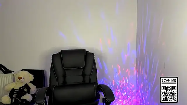 Snapshot of Ruthless_111 chatting on October 30, 2025, 8:17 pm Ruthless 111 online show from October 30, 2025, 8:17 pm