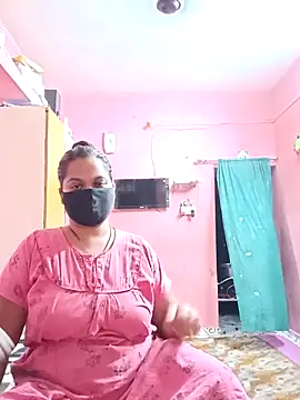 biggbobbsgirl online show from October 26, 2025, 5:57 pm