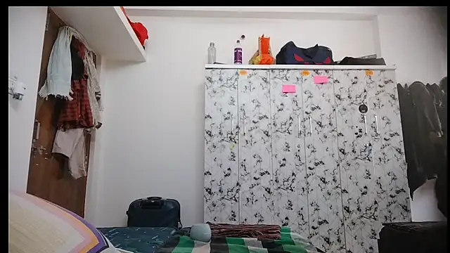 Snapshot of Rahulisagoodguy chatting on September 14, 2025, 10:59 am Rahulisagoodguy online show from September 14, 2025, 10:59 am