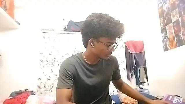 Snapshot of Rahulisagoodguy chatting on October 30, 2025, 9:07 am Rahulisagoodguy online show from October 30, 2025, 9:07 am