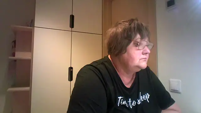 Snapshot of rewa666 chatting on October 16, 2025, 4:21 am rewa666 online show from October 16, 2025, 4:21 am