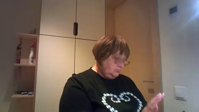 Snapshot of rewa666 chatting on September 9, 2025, 5:00 pm rewa666 online show from September 9, 2025, 5:00 pm