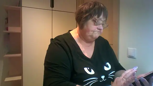 Snapshot of rewa666 chatting on October 10, 2025, 5:41 am rewa666 online show from October 10, 2025, 5:41 am