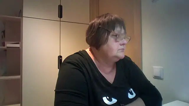 Snapshot of rewa666 chatting on October 6, 2025, 4:52 pm rewa666 online show from October 6, 2025, 4:52 pm