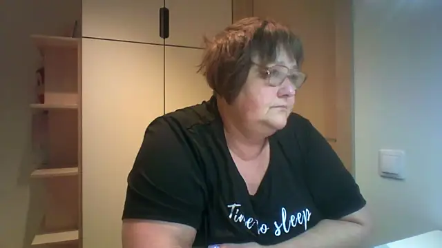 Snapshot of rewa666 chatting on October 11, 2025, 4:35 am rewa666 online show from October 11, 2025, 4:35 am