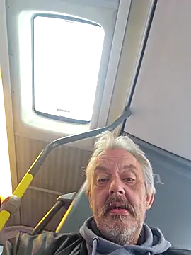 Snapshot of Fonse1860 chatting on October 31, 2025, 9:28 am Fonse1860 online show from October 31, 2025, 9:28 am