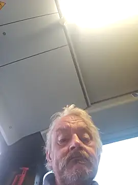 Snapshot of Fonse1860 chatting on November 25, 2025, 9:31 am Fonse1860 online show from November 25, 2025, 9:31 am