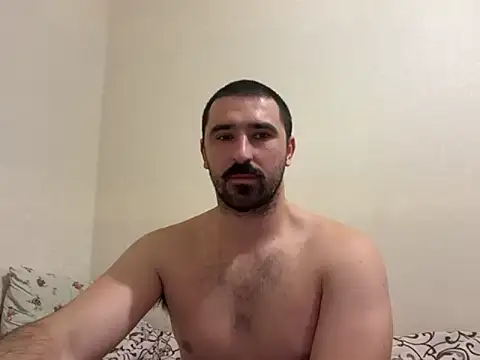 Snapshot of Hard_to_Obey chatting on November 6, 2025, 8:02 pm Hard to Obey online show from November 6, 2025, 8:02 pm