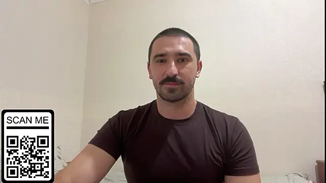 Snapshot of Hard_to_Obey chatting on September 17, 2025, 5:59 pm Hard to Obey online show from September 17, 2025, 5:59 pm