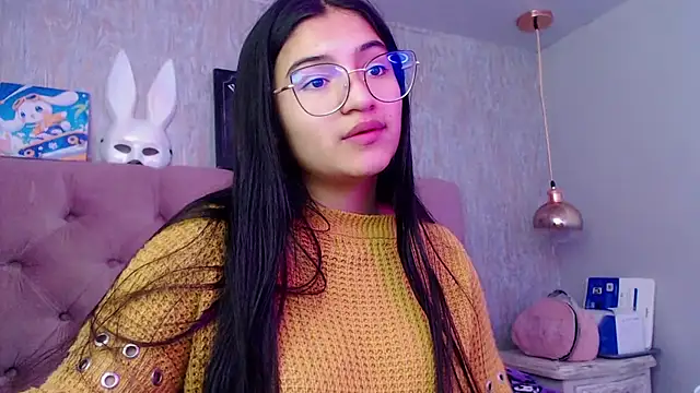 laurenelove online show from November 14, 2025, 4:05 am