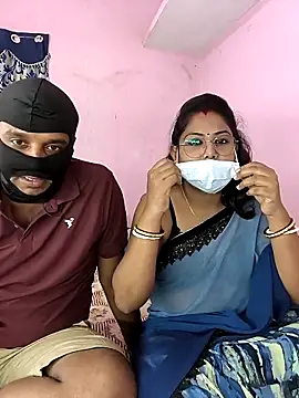 Snapshot of Latha1 chatting on September 18, 2025, 6:00 pm Latha1 online show from September 18, 2025, 6:00 pm