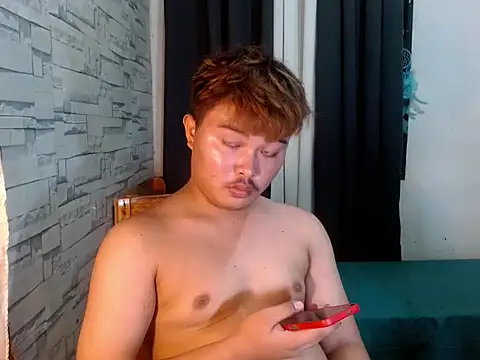 Lustfulljohnx online show from January 8, 2026, 3:40 pm